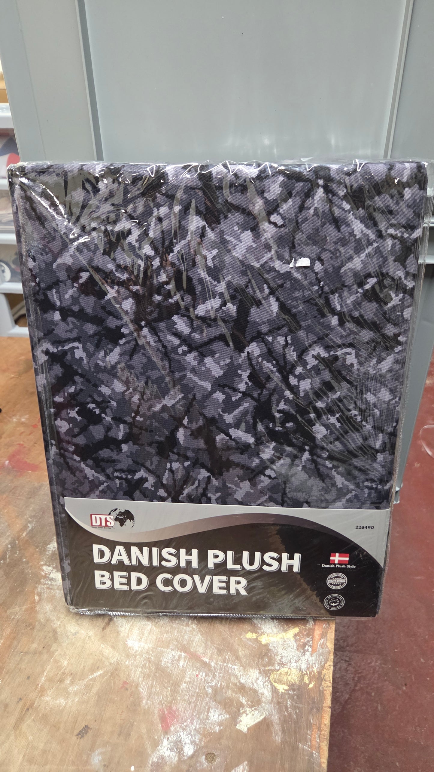 Danish Plush Grey Bed Cover 140cm x 200cm (Single)