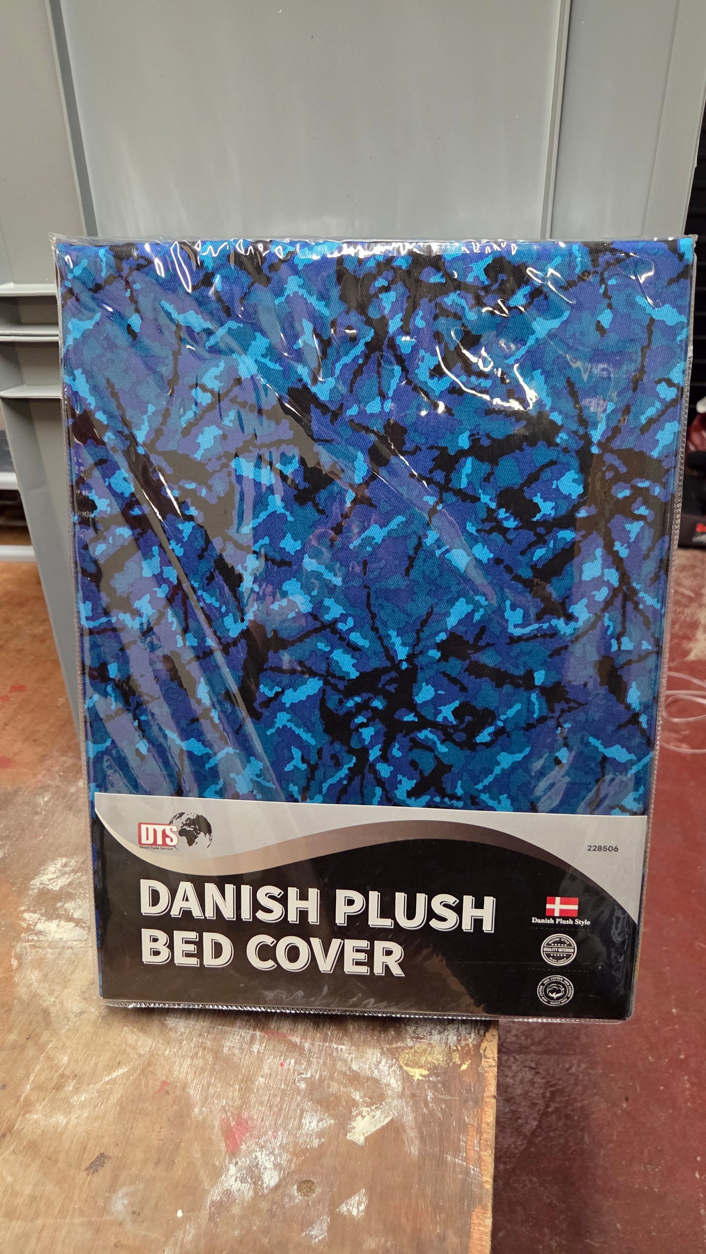 Danish Plush Blue Bed Cover 140cm x 200cm (Single)
